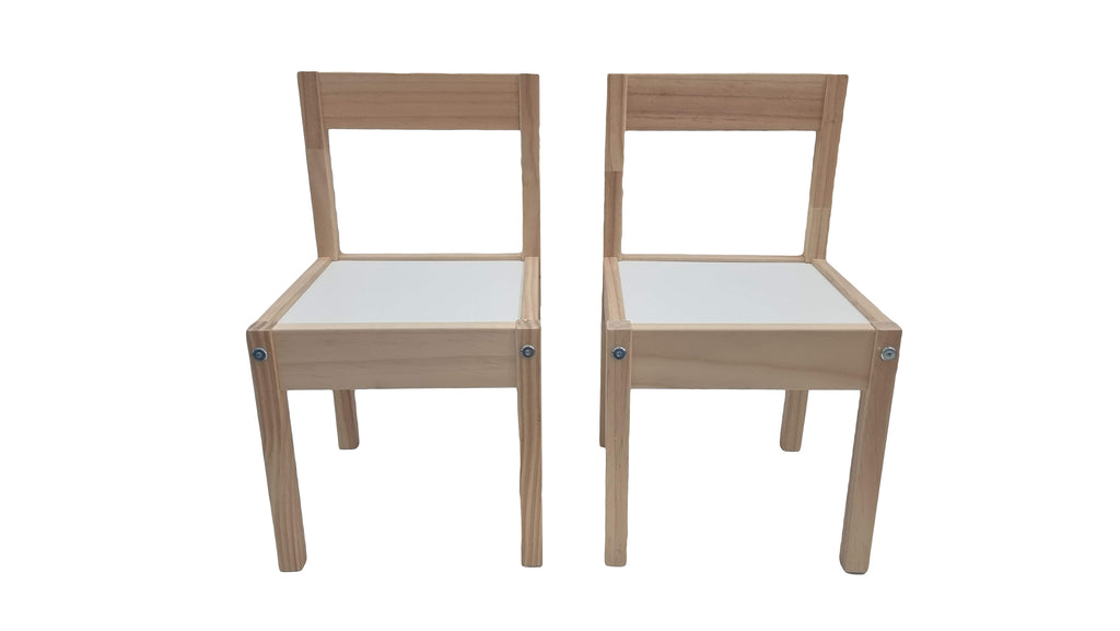 IKEA - LATT Children's table with 2 chairs - SecondGear.me