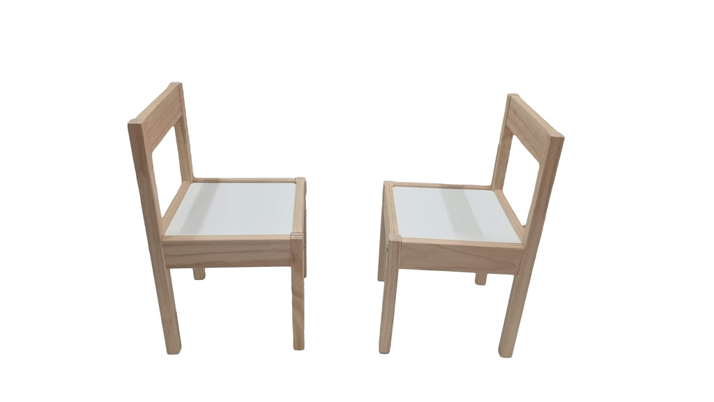 IKEA - LATT Children's table with 2 chairs - SecondGear.me