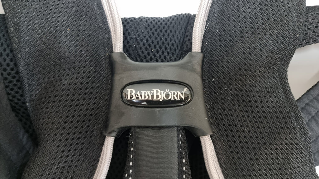 BabyBjörn - Baby Carrier Free - Mesh - SecondGear.me